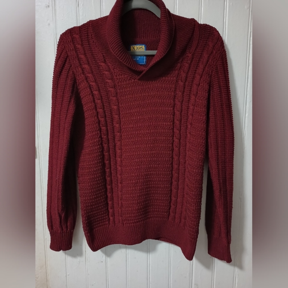 Men's Red Sweater Xios NJ S
